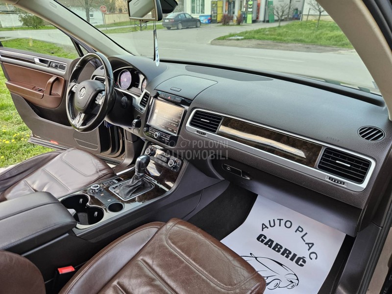 Volkswagen Touareg 3.0 TDI PANO