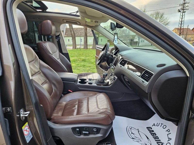 Volkswagen Touareg 3.0 TDI PANO