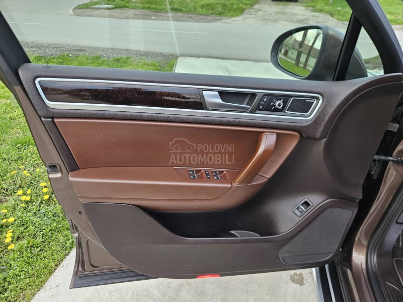 Volkswagen Touareg 3.0 TDI PANO