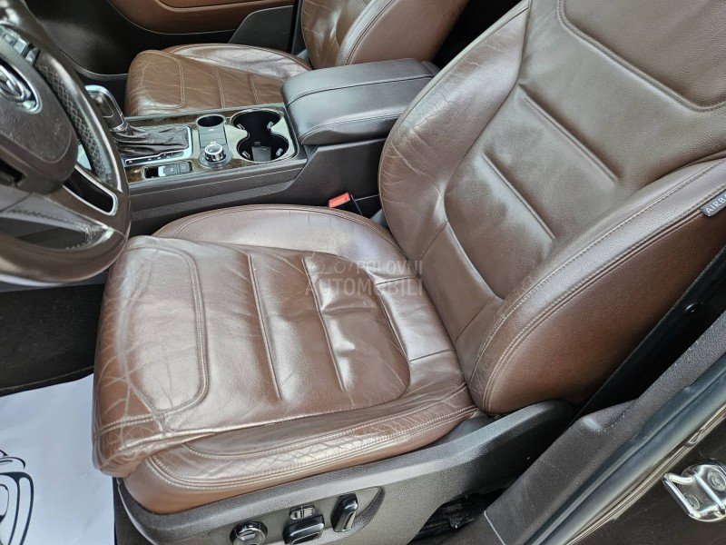 Volkswagen Touareg 3.0 TDI PANO