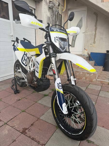 Husqvarna 701 A2 SUPERMOTO SM