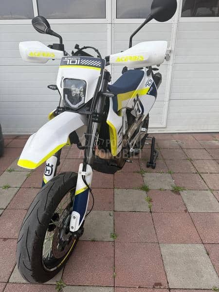 Husqvarna 701 A2 SUPERMOTO SM