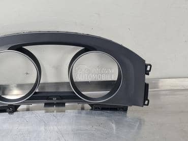 Maska instrument table za Volkswagen Golf 7