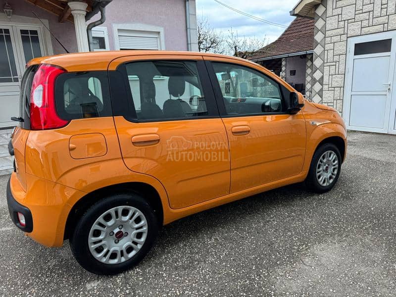 Fiat Panda 1.2 8v LOUNGE NOV CH