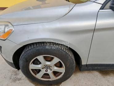 Krilo levo desno za Volvo XC60 od 2008. do 2016. god.