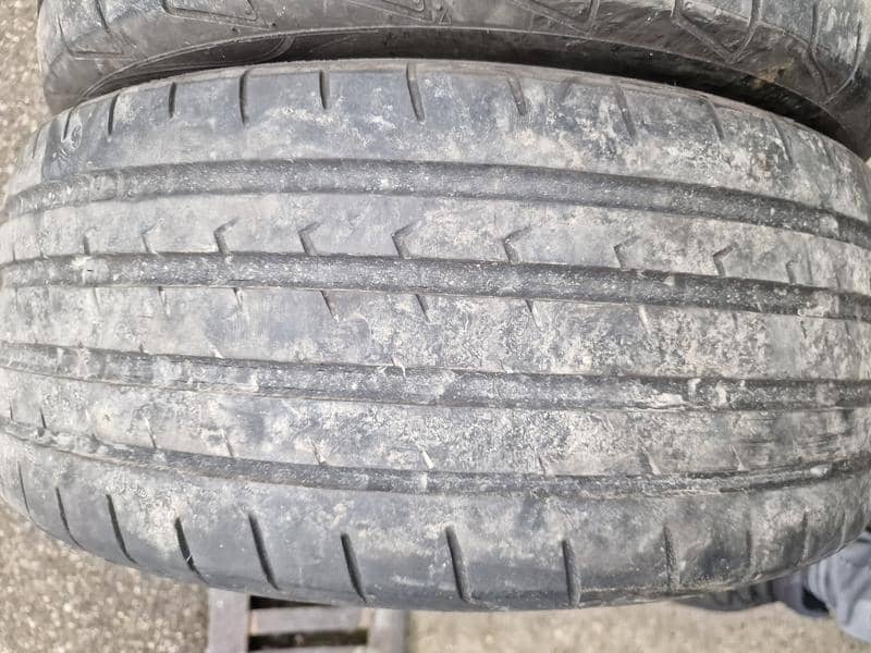 Federal 225/40 R19 Letnja