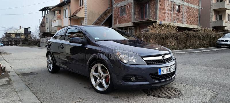 Opel Astra H gtc