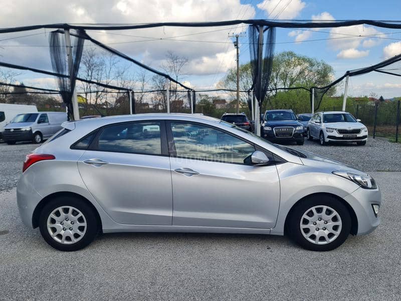 Hyundai i30 A U T O M A T I K