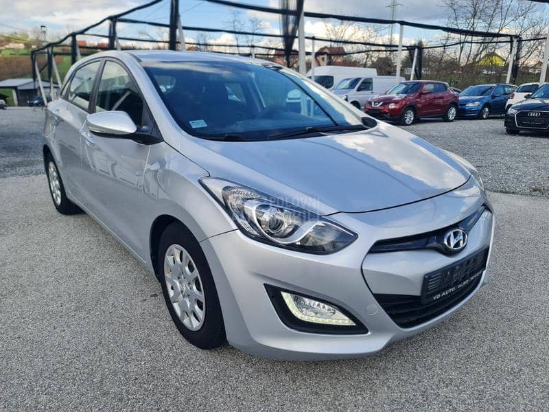 Hyundai i30 A U T O M A T I K
