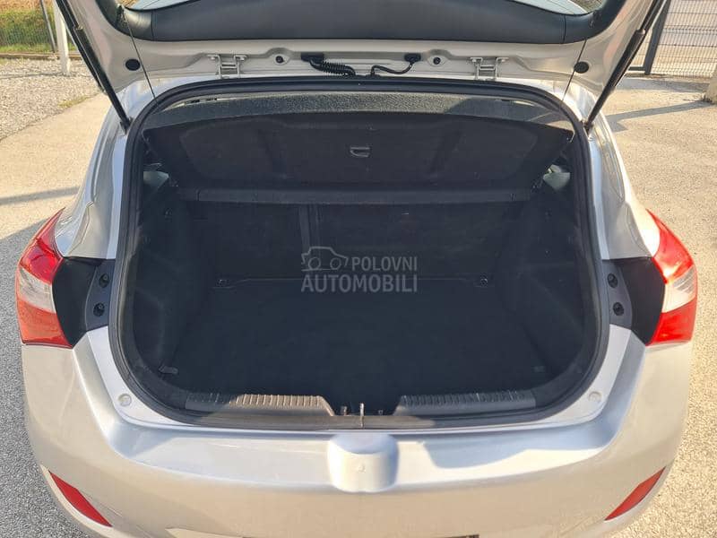 Hyundai i30 A U T O M A T I K