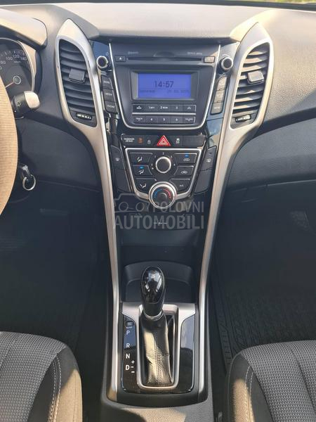 Hyundai i30 A U T O M A T I K