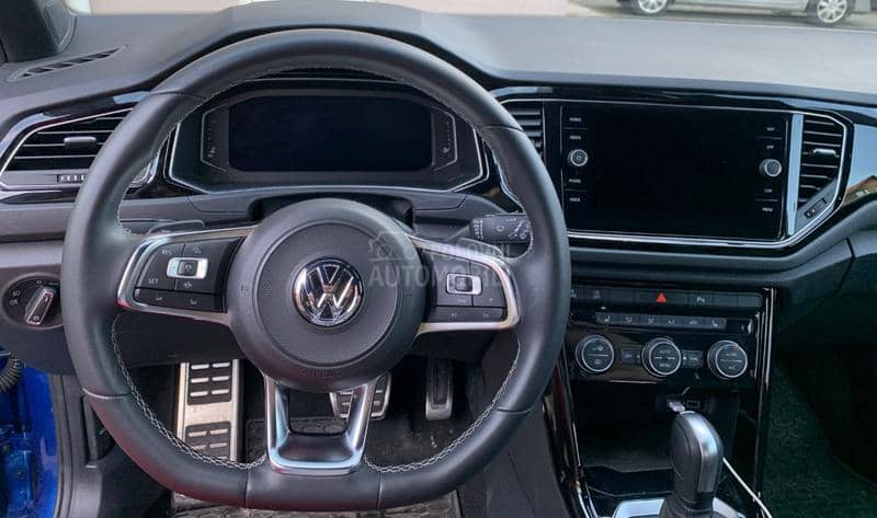 Volkswagen T-Roc R line