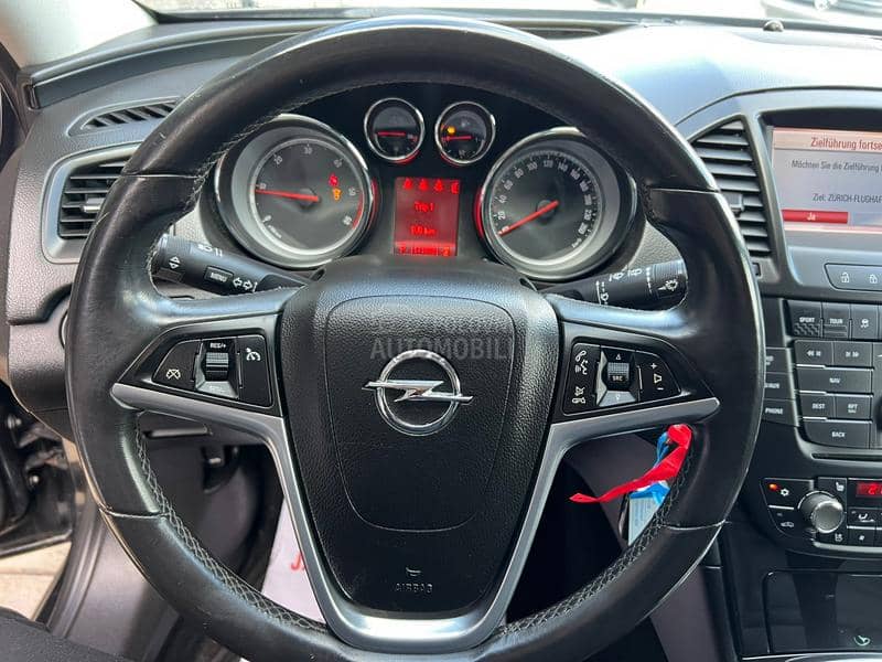 Opel Insignia 2.0CDTI AUT.