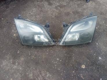 Farovi za Opel Signum za 2006. god.