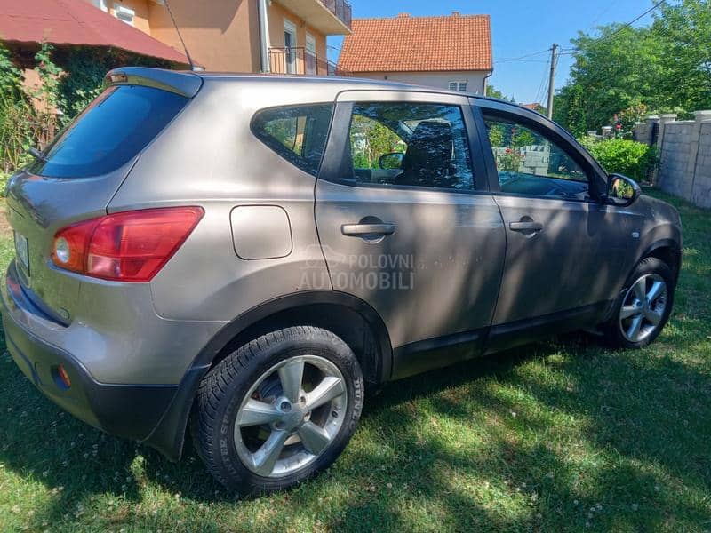 Nissan Qashqai 1.6