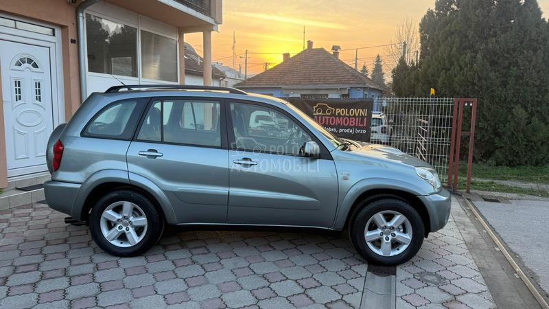 Toyota RAV 4 2.0D 4x4 0DLICAN