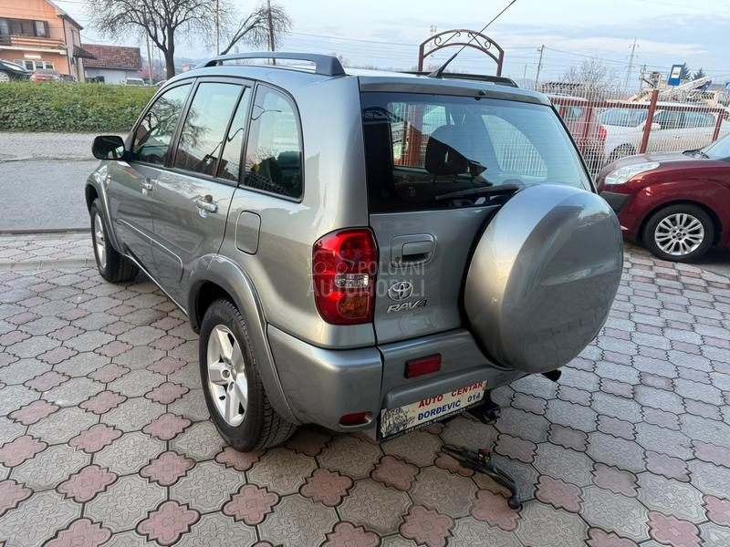 Toyota RAV 4 2.0D 4x4 0DLICAN