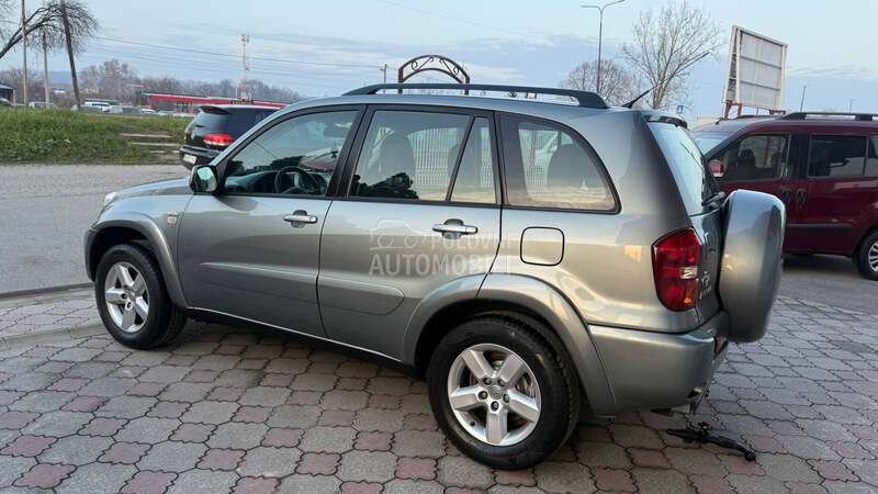 Toyota RAV 4 2.0D 4x4 0DLICAN
