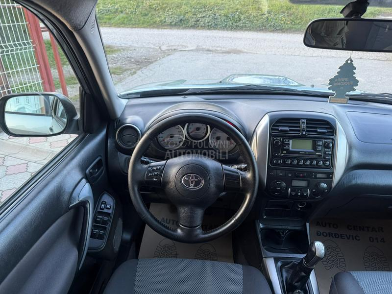 Toyota RAV 4 2.0D 4x4 0DLICAN
