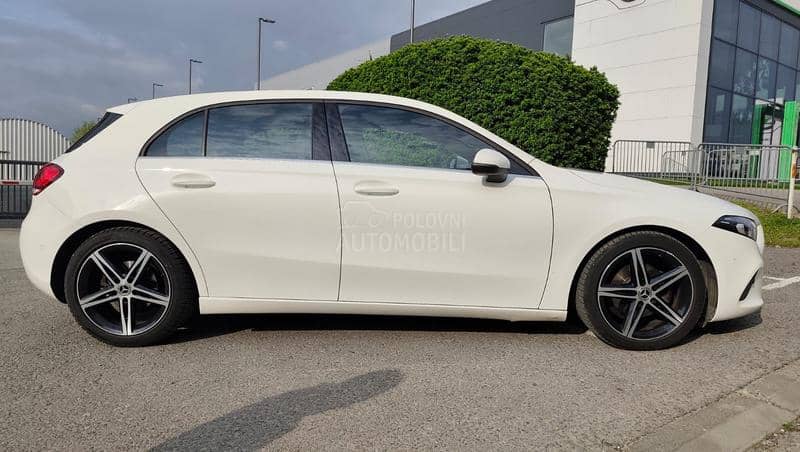 Mercedes Benz A 180 d REG. GOD. DANA