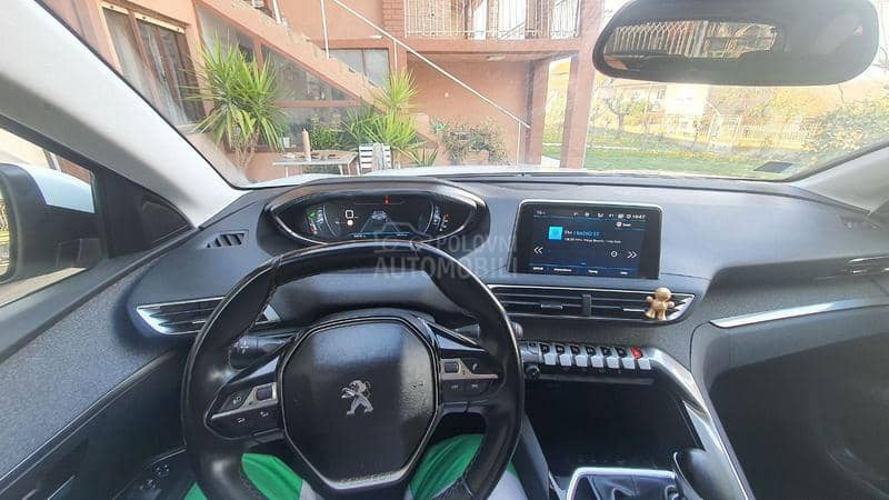 Peugeot 3008 1.5 HDI