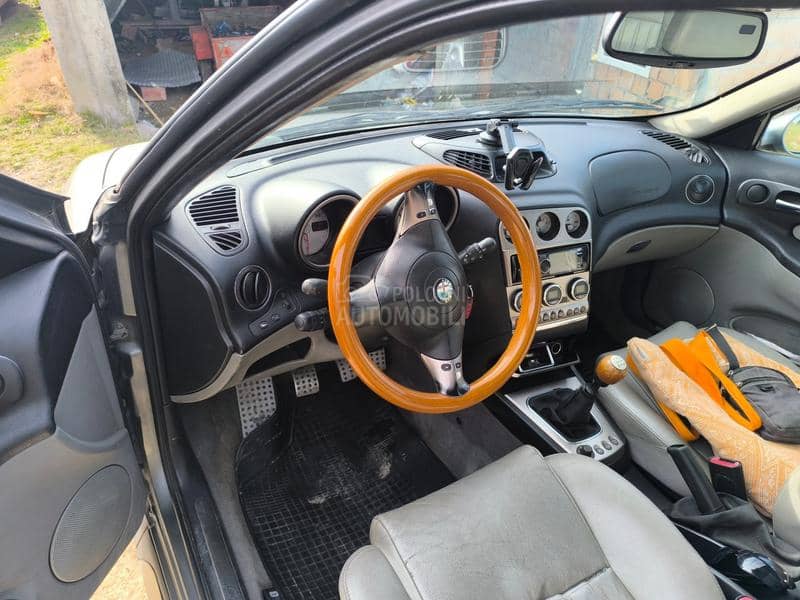 Alfa Romeo 156 Crosswagon Q4