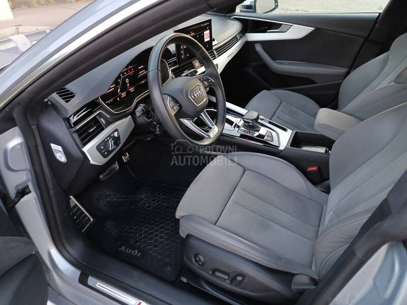 Audi S5 
