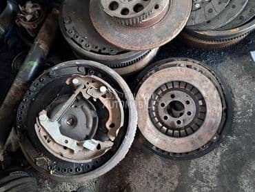 Razni delovi za Volkswagen Golf 2, Golf 3, Passat B3 ... od 1987. do 1998. god.