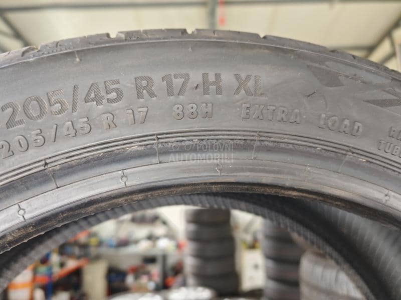 Continental 205/45 R17 Letnja