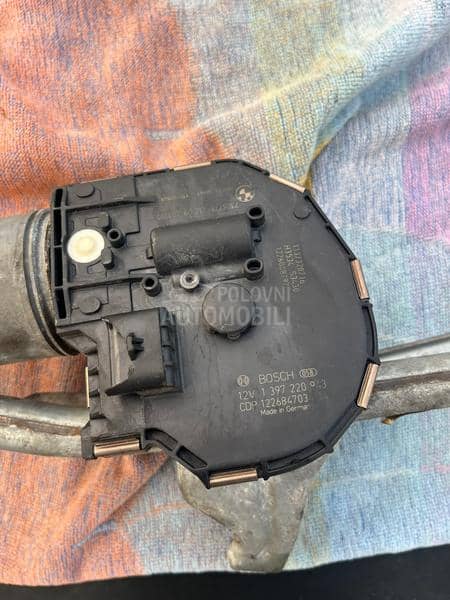 motor brisaca sa makazam