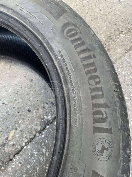 Continental 235/55 R19 Letnja