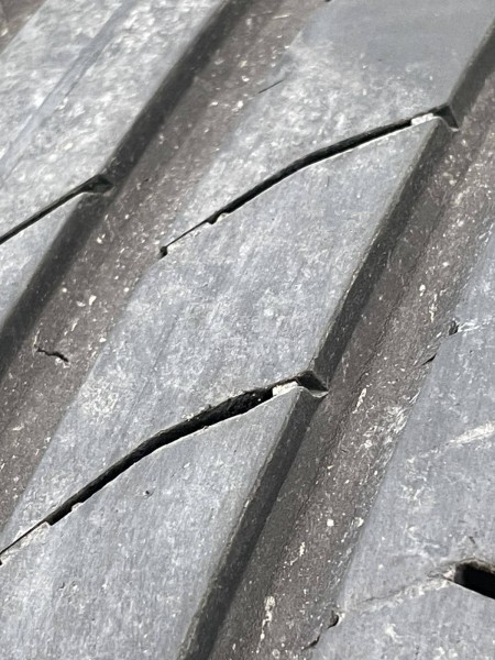 Continental 235/55 R19 Letnja