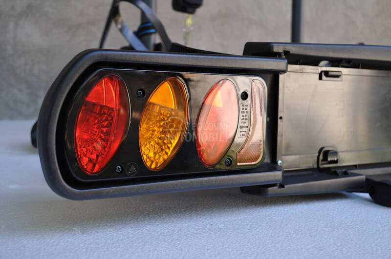 Originalni auto nosac za 2 elektro bicikle za kuku