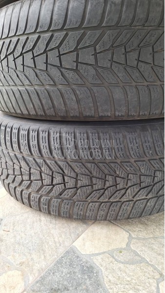 Hankook 235/55 R18 Zimska