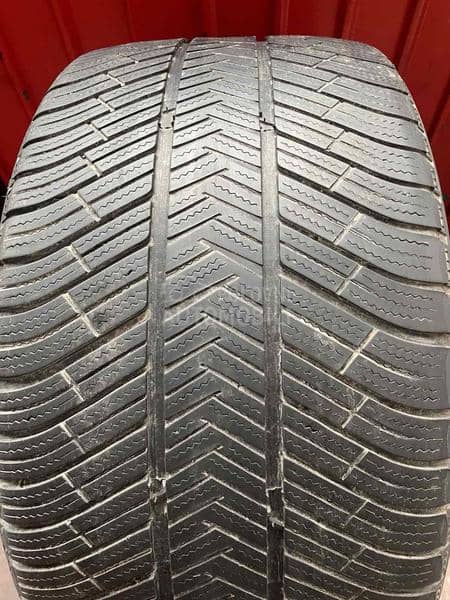 Michelin 285/35 R20 Zimska