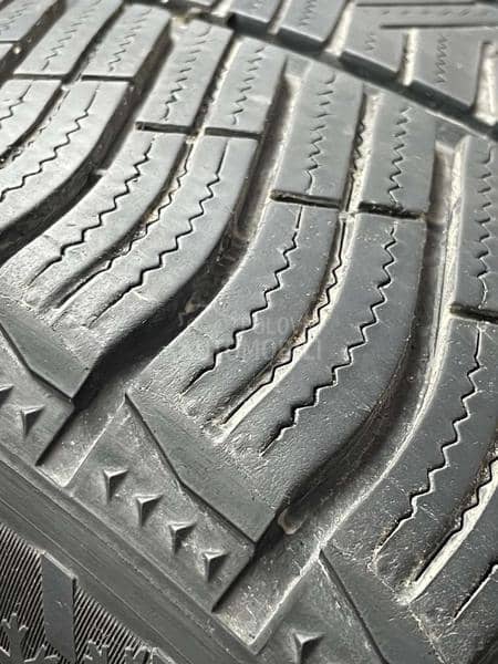 Michelin 285/35 R20 Zimska