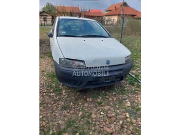 Fiat Punto -  kompletan auto u delovima