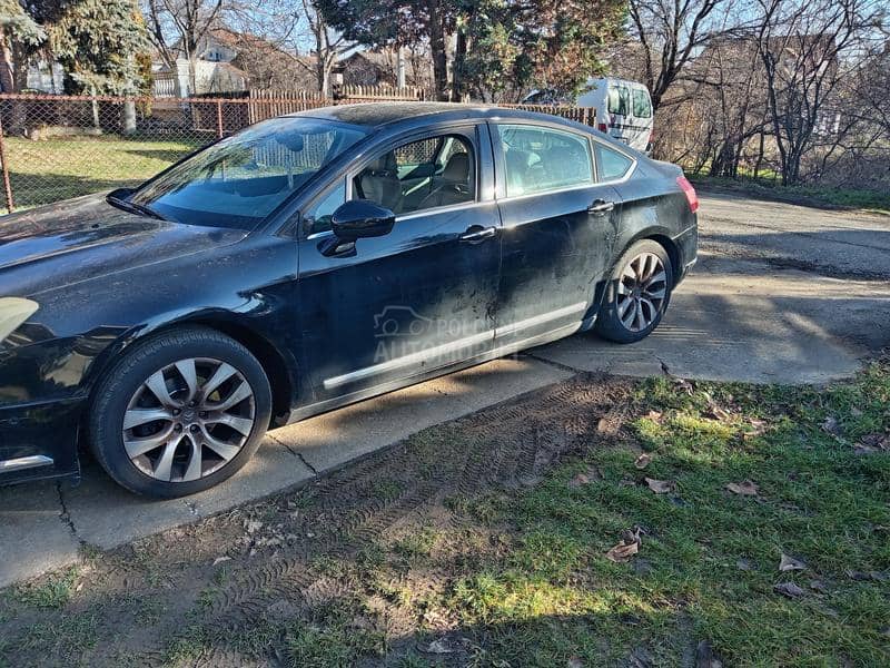 Citroen C5 -  kompletan auto u delovima