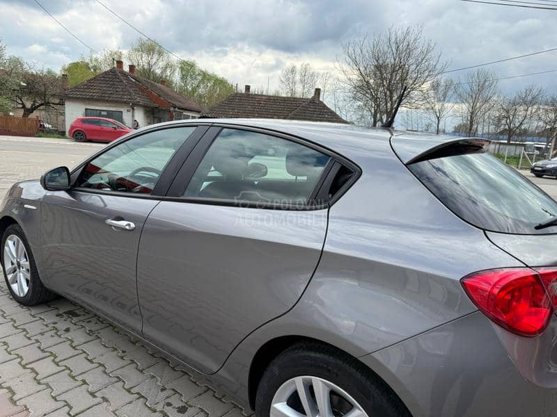Alfa Romeo Giulietta 1.6 M-Jet t.o.p