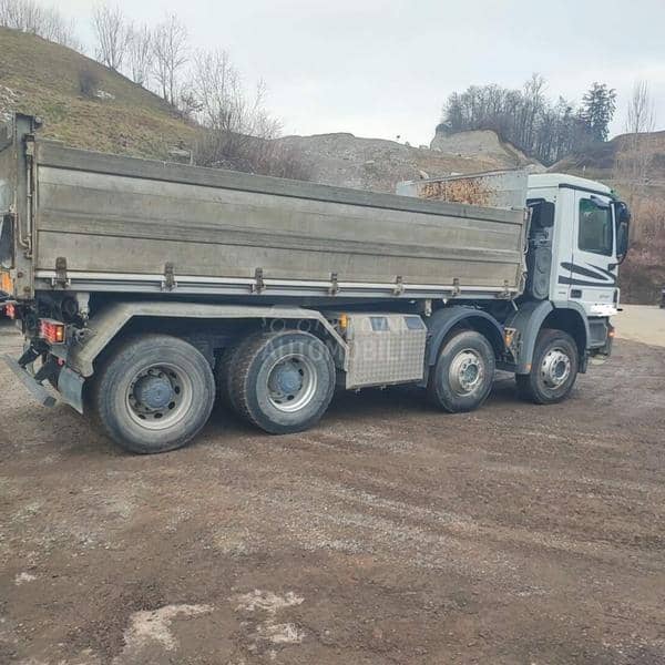 Mercedes Benz Actros  3244
