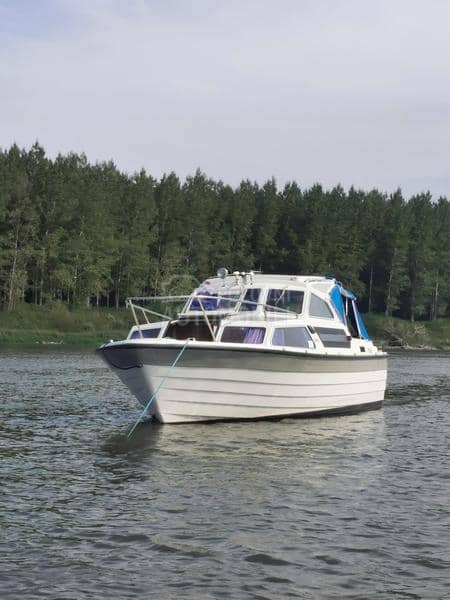 Saga boats 7000