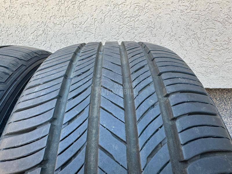Kumho 255/55 R18 Letnja