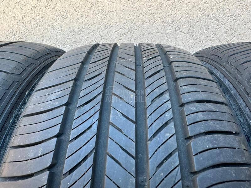 Kumho 255/55 R18 Letnja