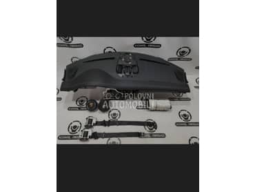 tabla airbag pojasevi za Porsche 997 od 2014. do 2025. god.