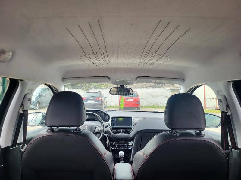 Peugeot 2008 1.6HDI/GT LINE
