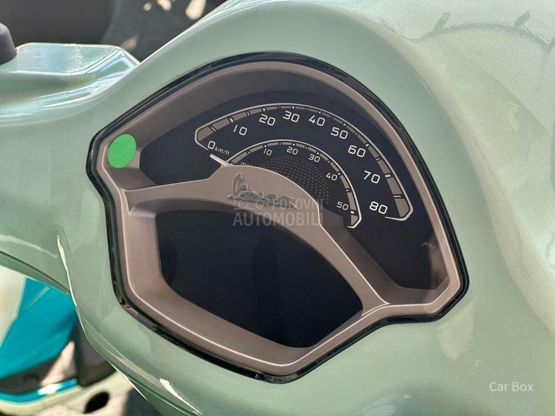 Vespa PRIMAVERA 50
