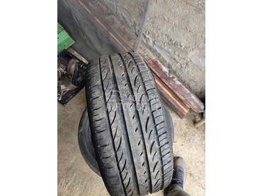 Pirelli 235/45 R18 Letnja
