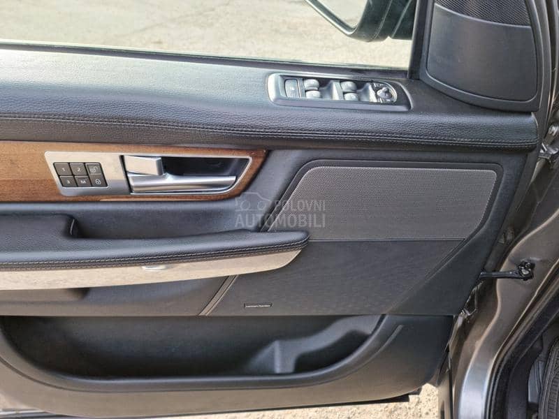 Land Rover Range Rover Sport HSE Land Rover Range Rover Sport HSE