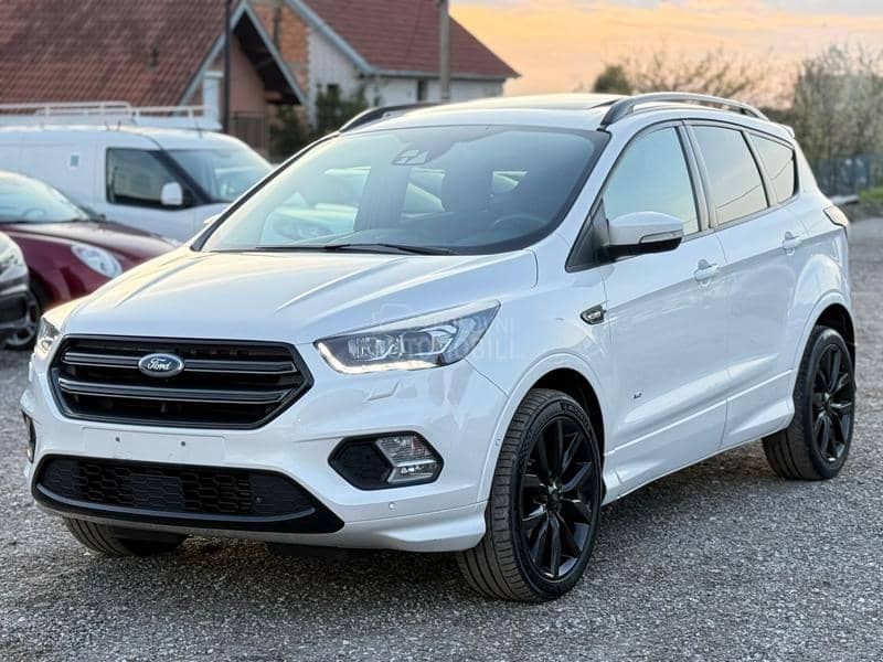 Ford Kuga 2.0 TDCI ST/4x4/PANO