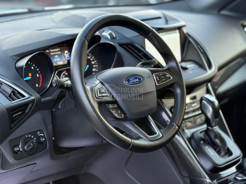 Ford Kuga 2.0 TDCI ST/4x4/PANO